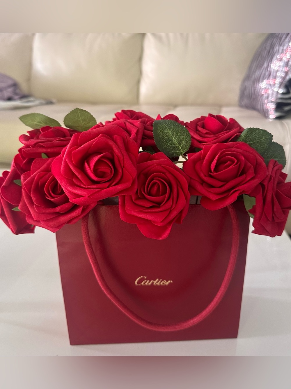 🌹 Elegant Red Roses Bouquet with a touch of Luxurious 🌹